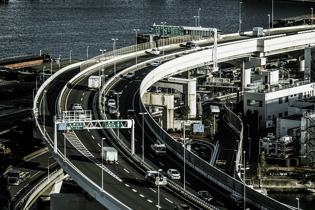 ジェイド・運輸