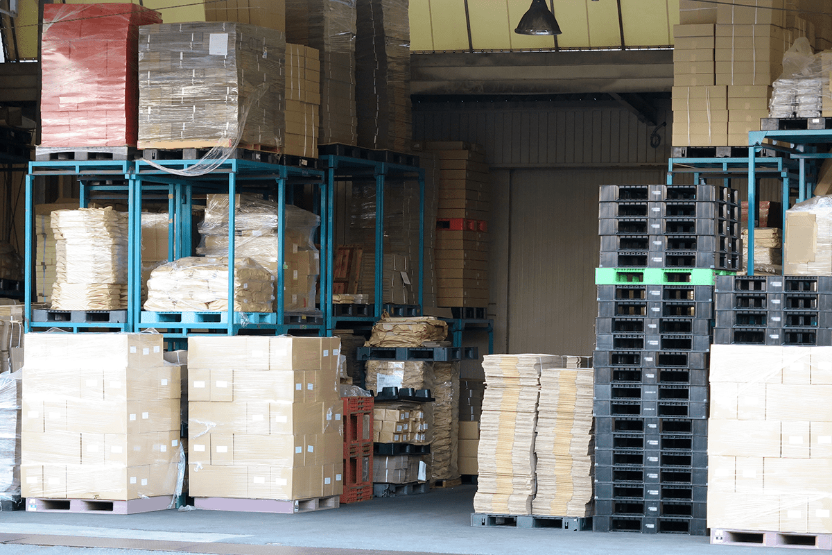 Jadeのロジスティクス